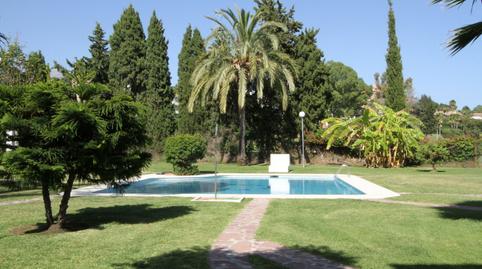 Foto 3 de Casa adosada en venda a Urbanización Los Naranjos de Marbella, 399, La Dama de Noche - La Alzambra, Málaga