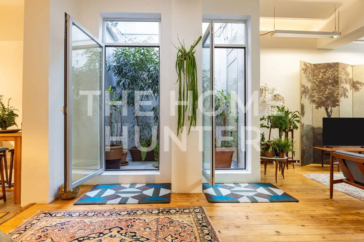 Loft zum Verkauf in Barcelona mit Klimaanlage, Heizung und Möbliert