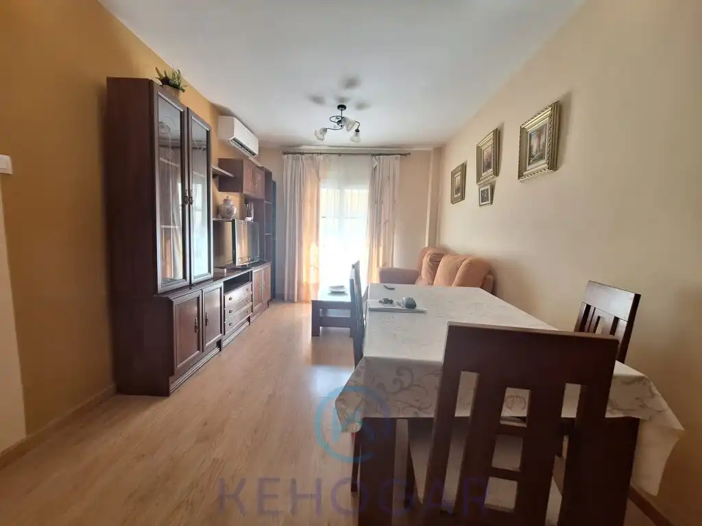 Sala d'estar de Casa o xalet en venda en Dos Hermanas