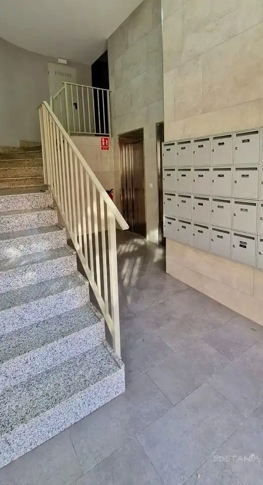 Piso en venta en Cronista Llorens I Raga, Moncada