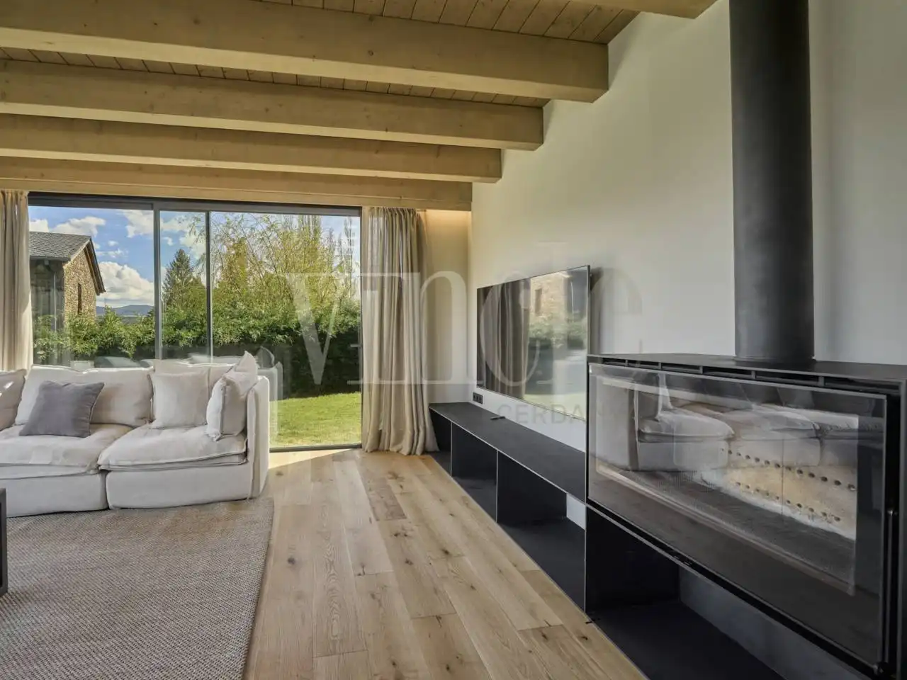 Living room of Houses for sale in Guils de Cerdanya  with Heating, Private garden and Parquet flooring