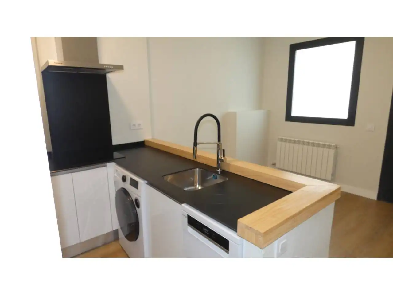 Cocina de Apartamento de alquiler en Toledo con Aire acondicionado, Calefacción y Amueblado