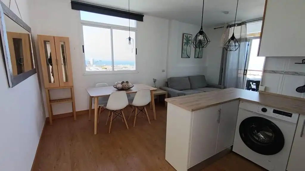 Wohnzimmer von Wohnung zur Miete in Adeje