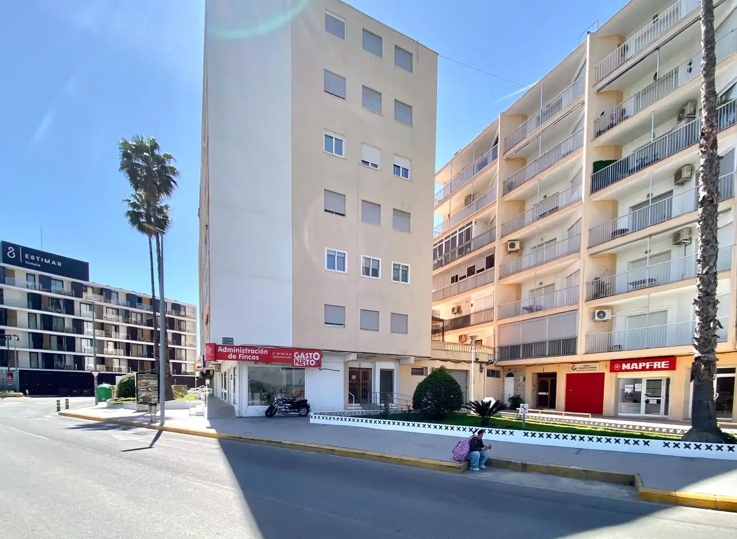 Exterior view of Flat for sale in La Pobla de Farnals  with Air Conditioner, Private garden and Balcony