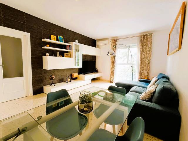 Piso en Venta en Calle PDTA EDUARDO CHINARRO DIA en Colores -  Entreparques