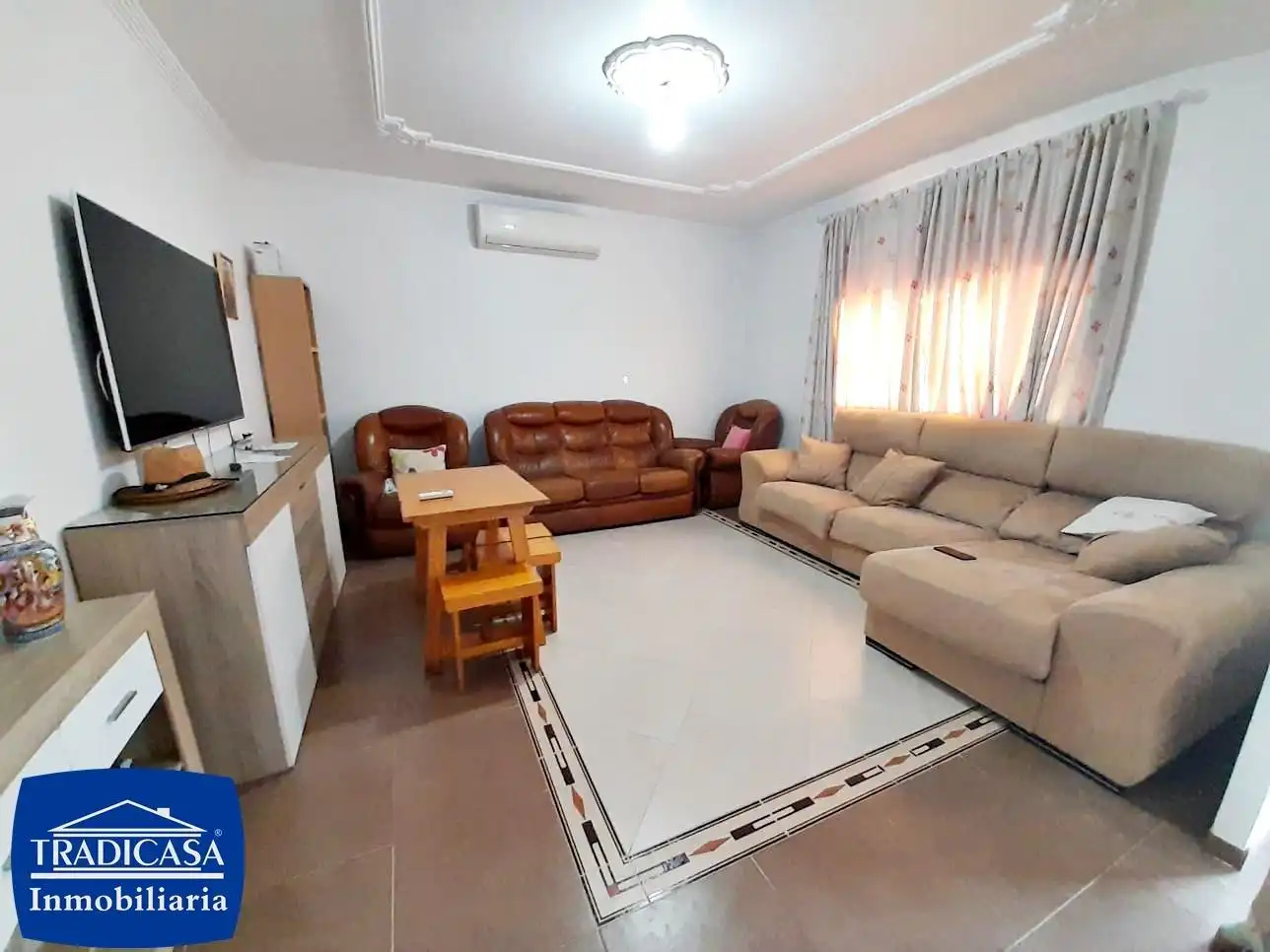 Living room of Country homes for sale in Jerez de la Frontera  with Air Conditioner, Private garden and Swimming Pool