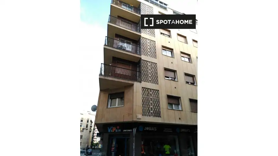 Vista exterior de Piso de alquiler en Salamanca con Aire acondicionado, Calefacción y Amueblado