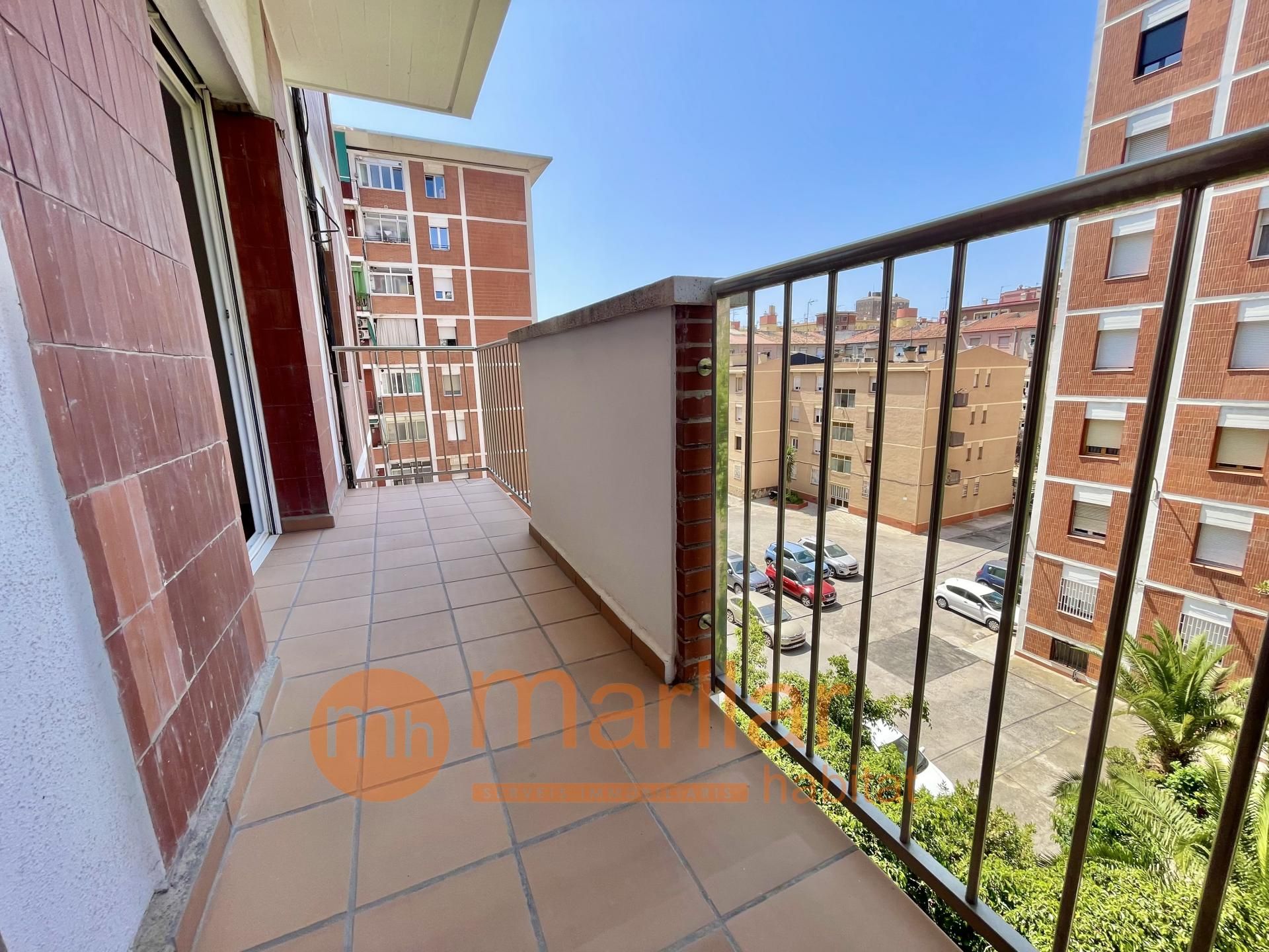 Flat for sale in de Guipúscoa, Sant Martí de Provençals