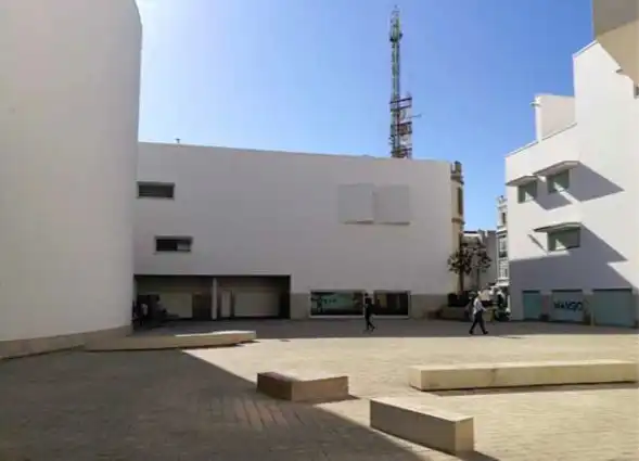 Edifici en venda a Ps Revellín , Centro