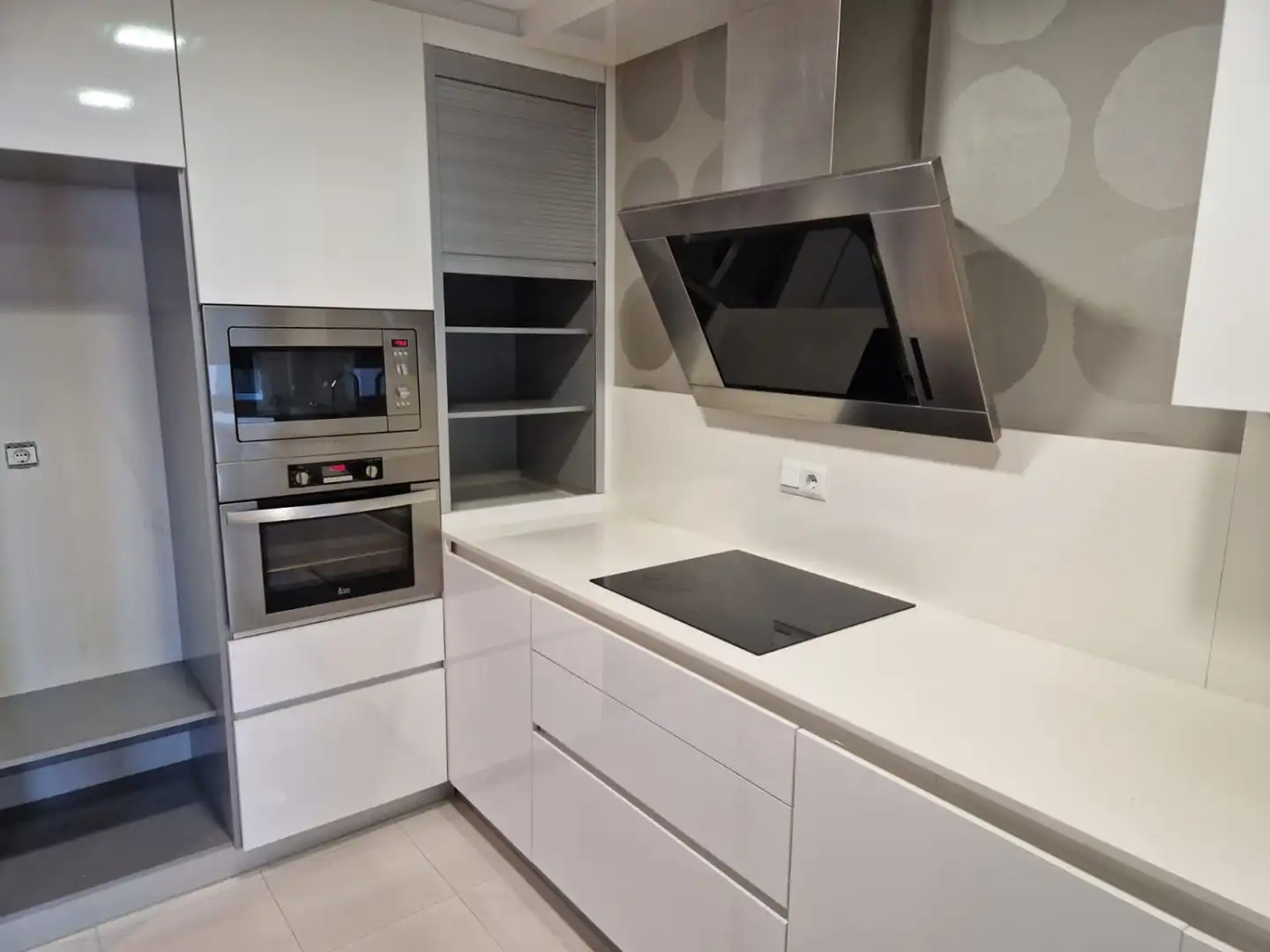 Cocina de Dúplex en venta en Torrelavega  con Aire acondicionado y Calefacción