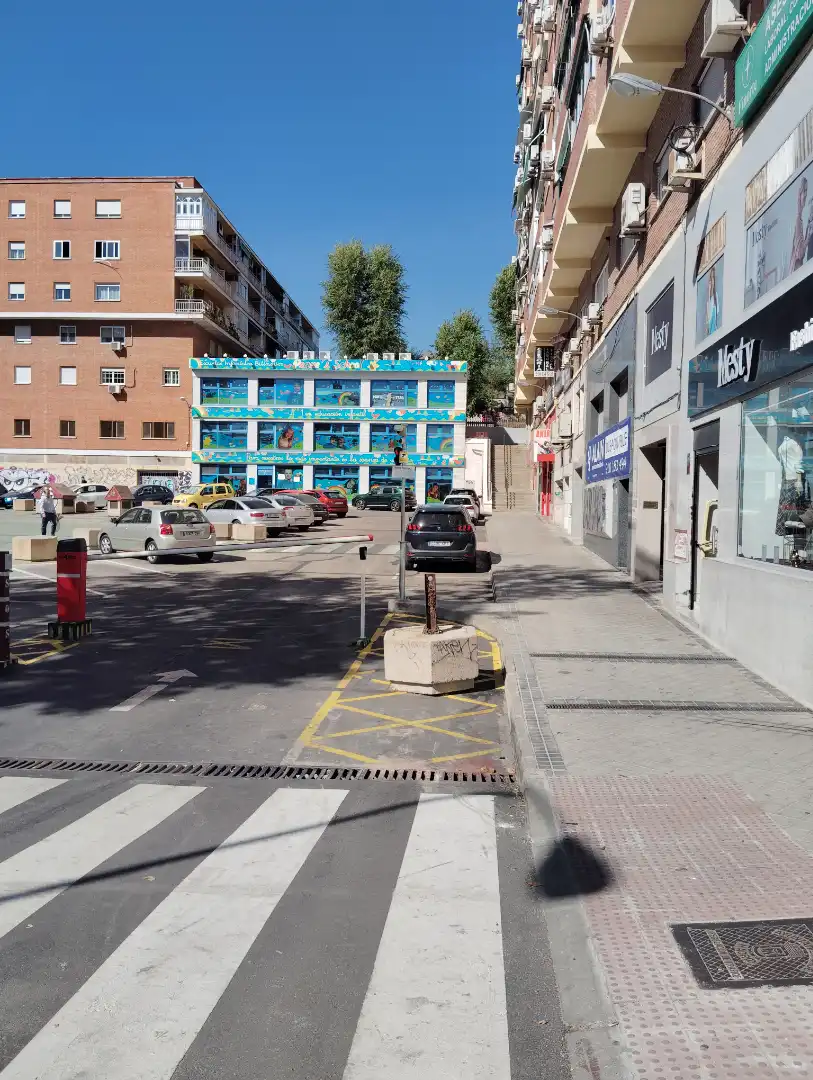 Parking de Piso en venta en Madrid con Aire acondicionado y Calefacción