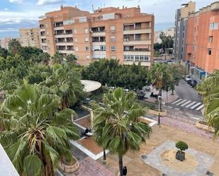 Exterior view of Flat for sale in  Almería Capital