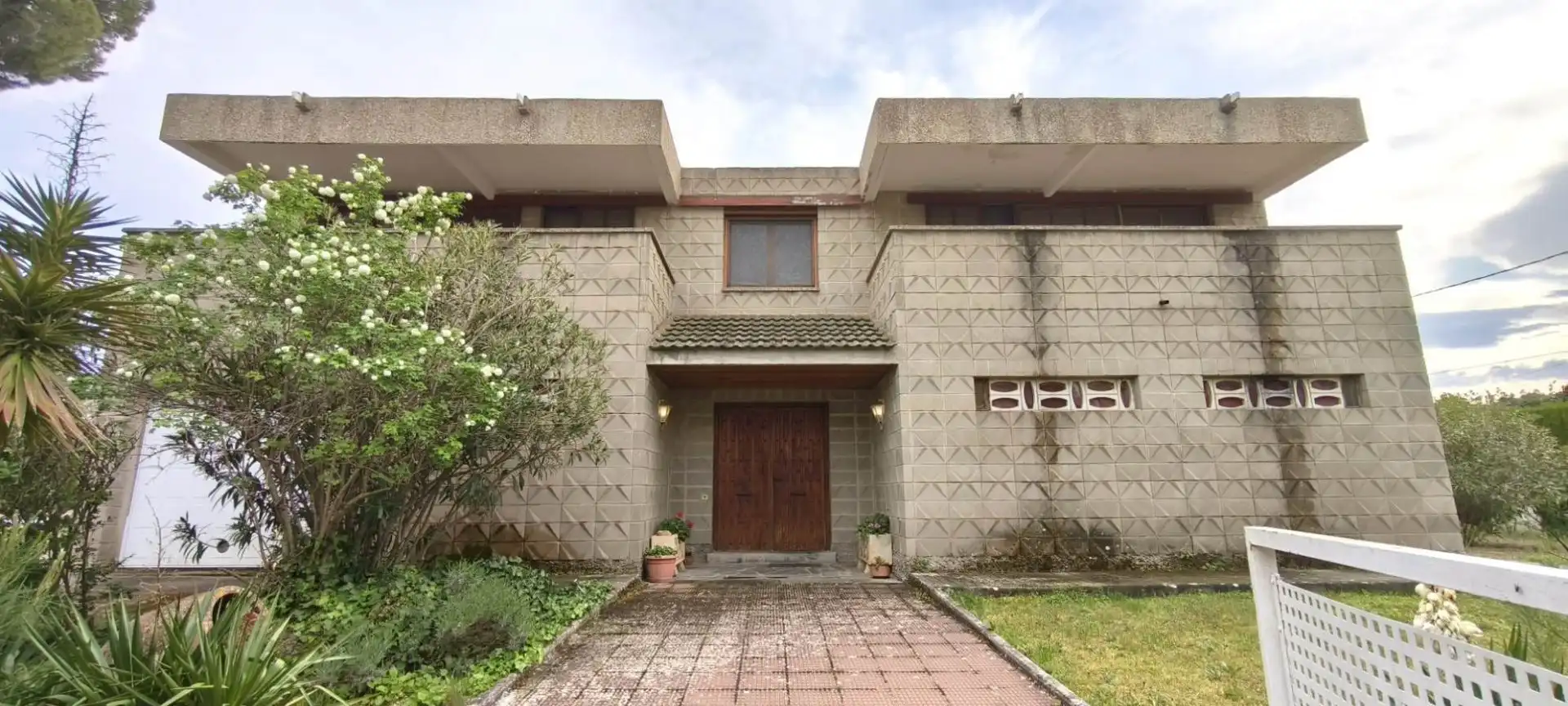 Exterior view of Houses for sale in La Muela  with Heating, Private garden and Terrace