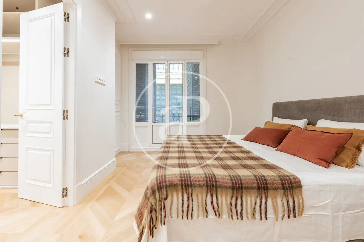 Schlafzimmer von Wohnung zum Verkauf in Madrid mit Klimaanlage, Heizung und Balkon