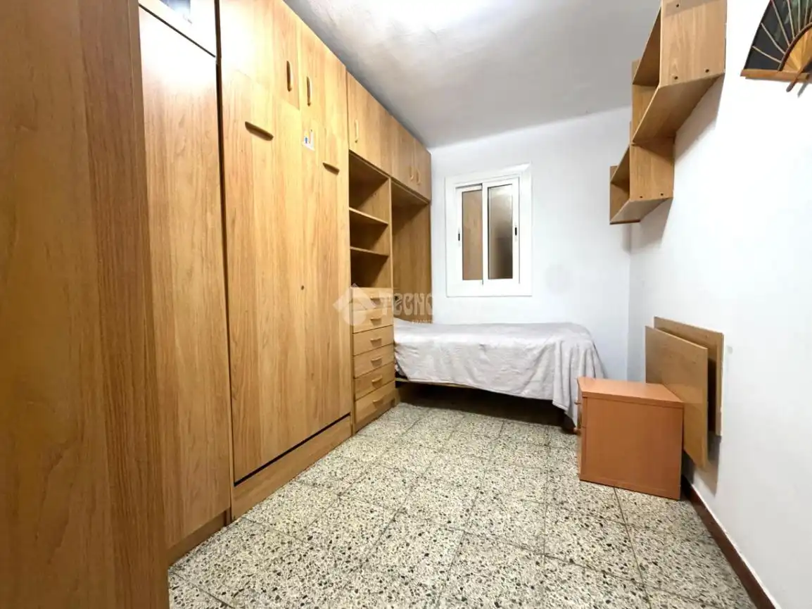Bedroom of Flat for sale in Badalona  with Air Conditioner and Balcony