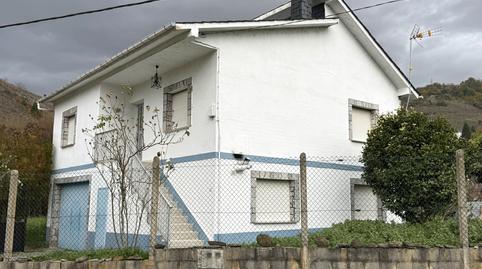 Foto 2 de Casa o xalet en venda a A Teixeira , Ourense