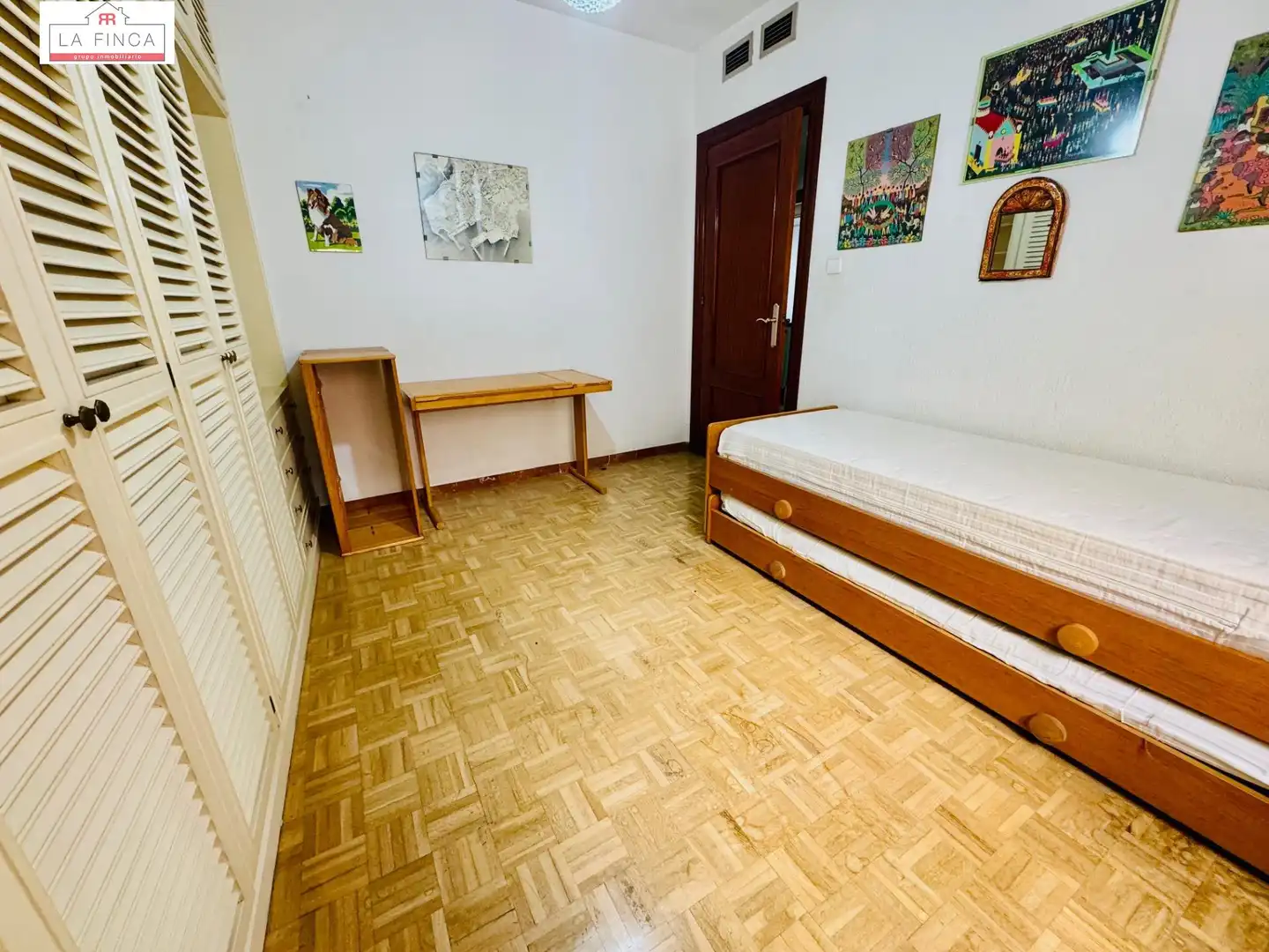 Bedroom of Flat for sale in Málaga  with Air Conditioner and Parquet flooring
