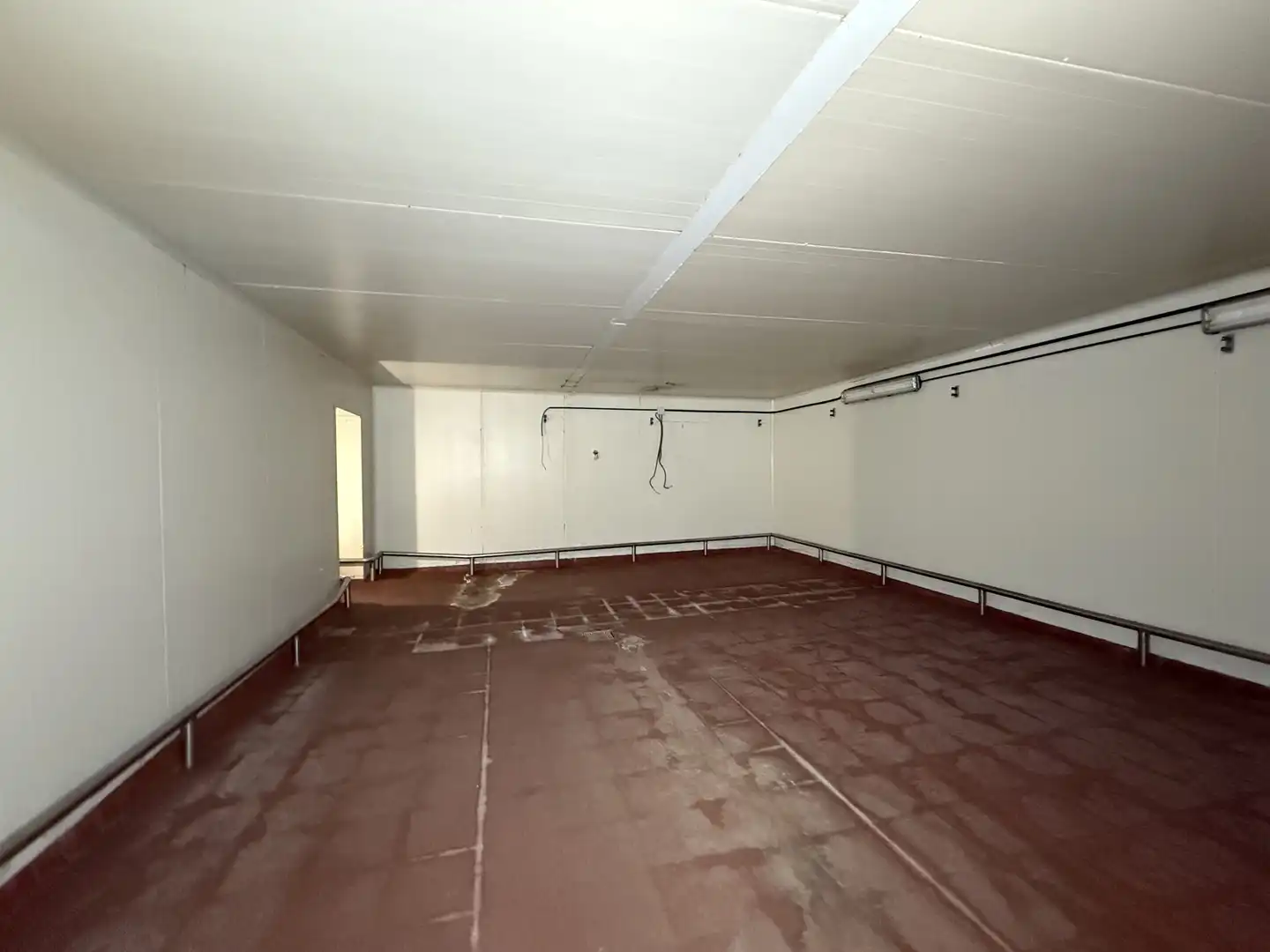 Fabrikhallen zum Verkauf in Calle Arriba, Ledrada