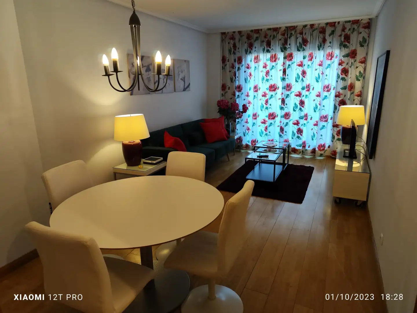 Sala de estar de Planta baja en venta en Madrid con Aire acondicionado, Calefacción y Parquet
