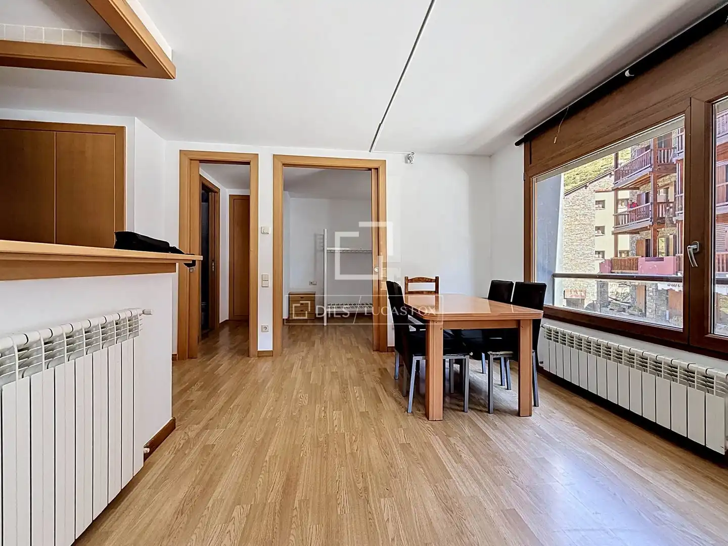 Vista exterior de Piso de alquiler en Madrid con Calefacción, Parquet y Trastero
