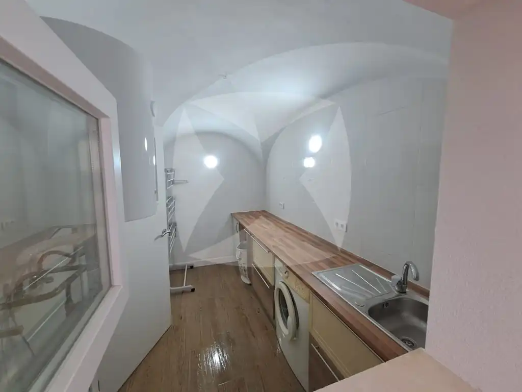 Houses for rent in Calle San Fermin, Casco Antiguo