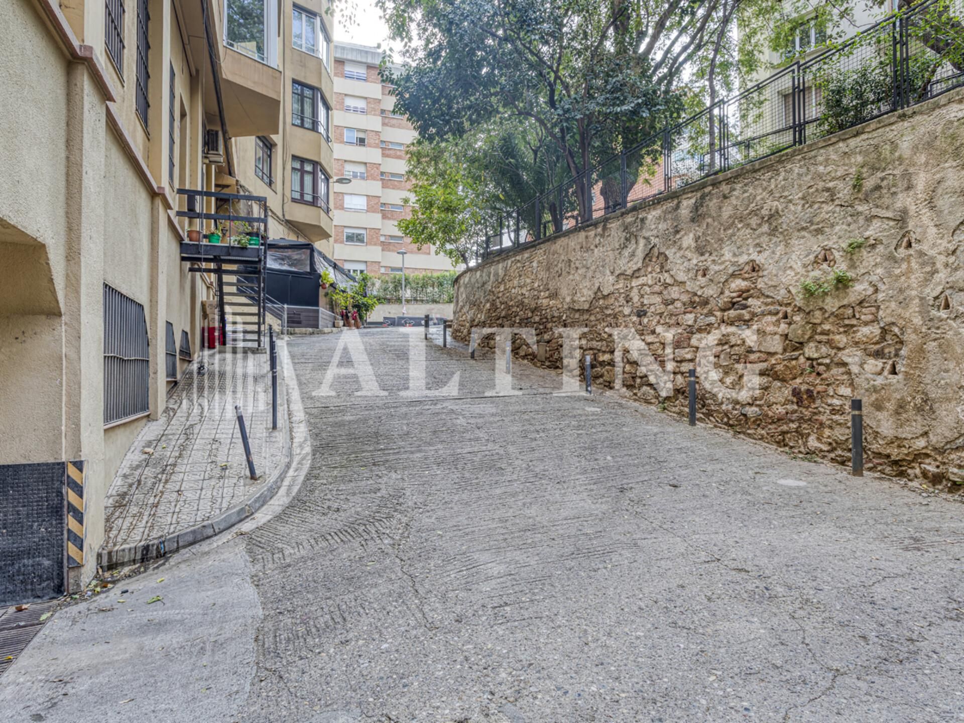 Exterior view of Garage for sale in  Barcelona Capital