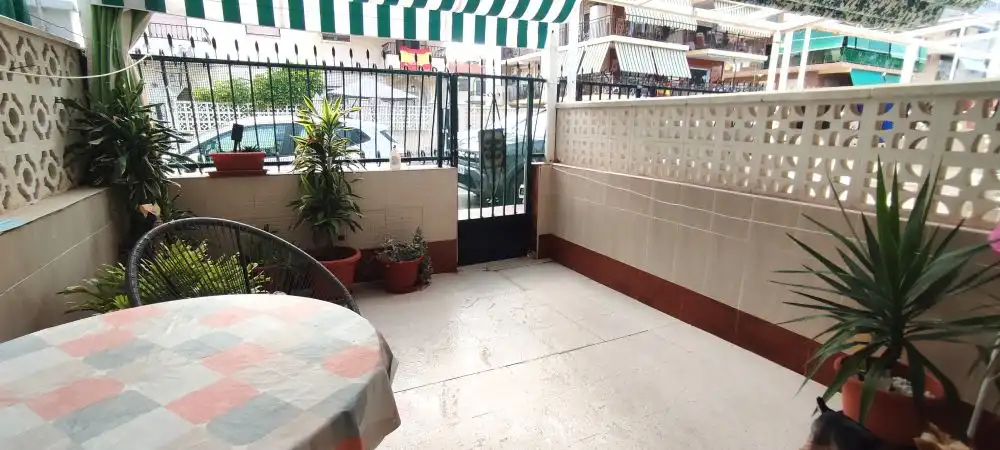 Bungalow amb terrassa en venda a Carrer Monòver, imagen 3
