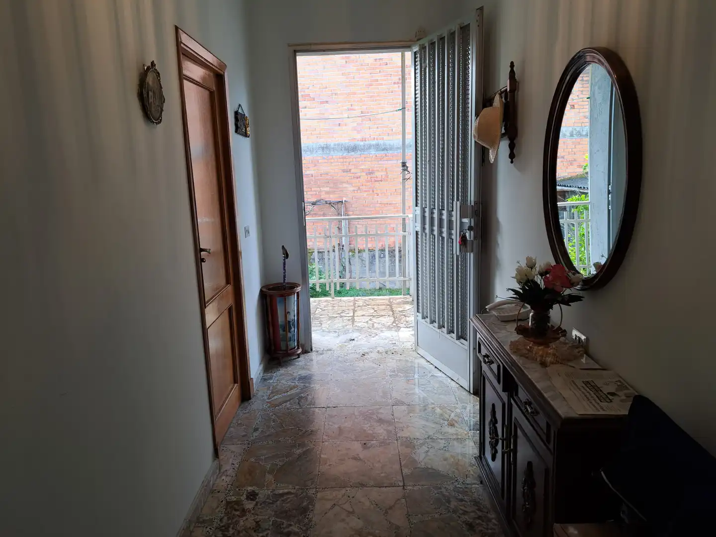 Casa o chalet en venta en O Carballiño   con Terraza, Amueblado y Balcón