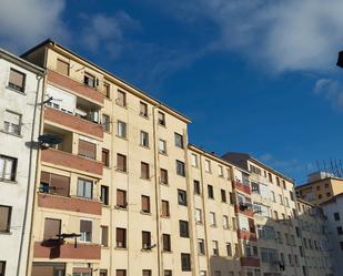 Vista exterior de Pis en venda en Bilbao 