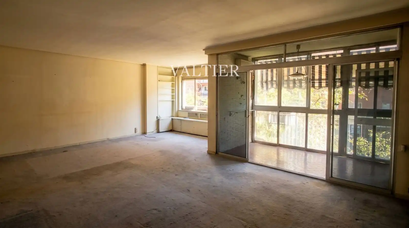 Flat with lift for sale in Enrique Larreta, imagen 2
