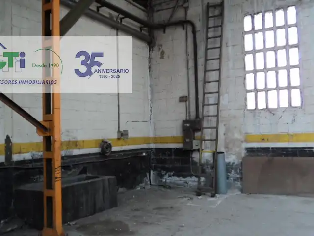Fabrikhallen zum Verkauf in Villanueva de Gállego