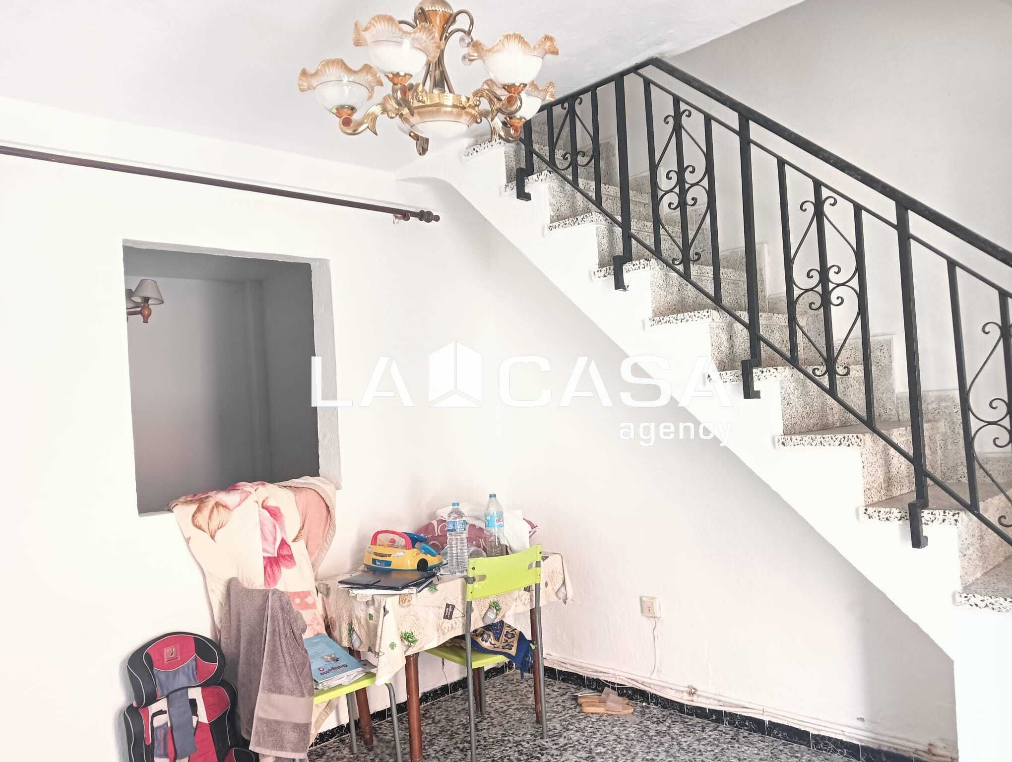 Casa o chalet en venta en Algeciras con Terraza, Trastero y Balcón