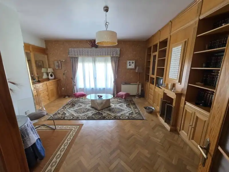 Sala d'estar de Casa o xalet en venda en Malpartida de Plasencia amb Aire condicionat, Calefacció i Jardí privat