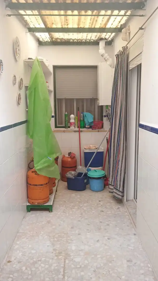 Cuina de Casa o xalet en venda en Torreorgaz amb Calefacció, Traster i Moblat