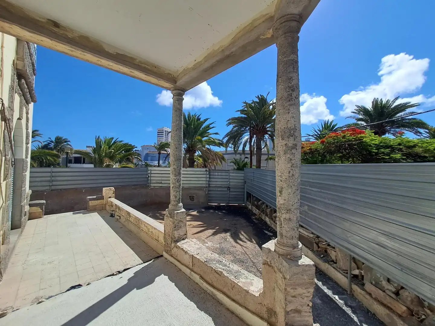 Terrassa de Casa o xalet en venda en Las Palmas de Gran Canaria amb Terrassa, Piscina i Balcó