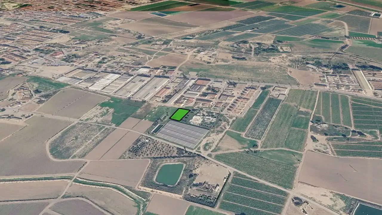 Terreno rustico in vendita a C/ Italia