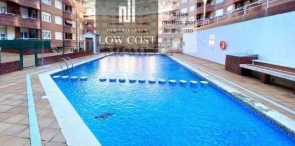 Piscina de Pis en venda en Castro-Urdiales amb Calefacció, Terrassa i Traster