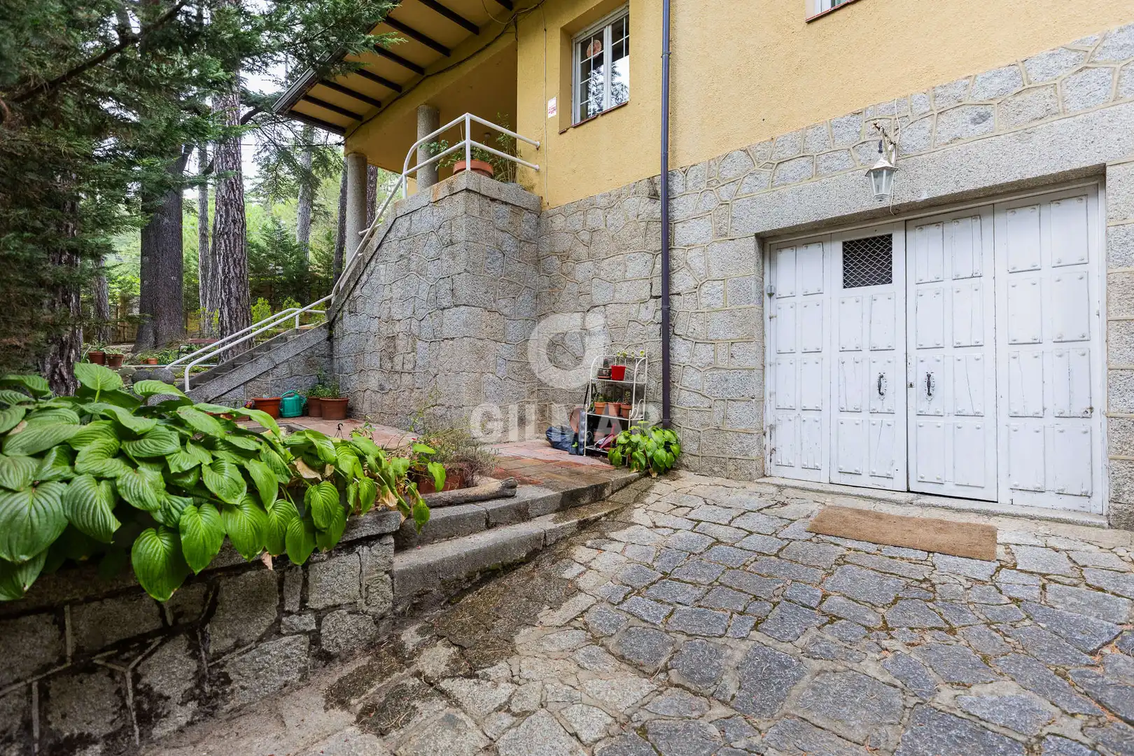 Jardí de Casa o xalet en venda en San Lorenzo de El Escorial amb Calefacció i Jardí privat