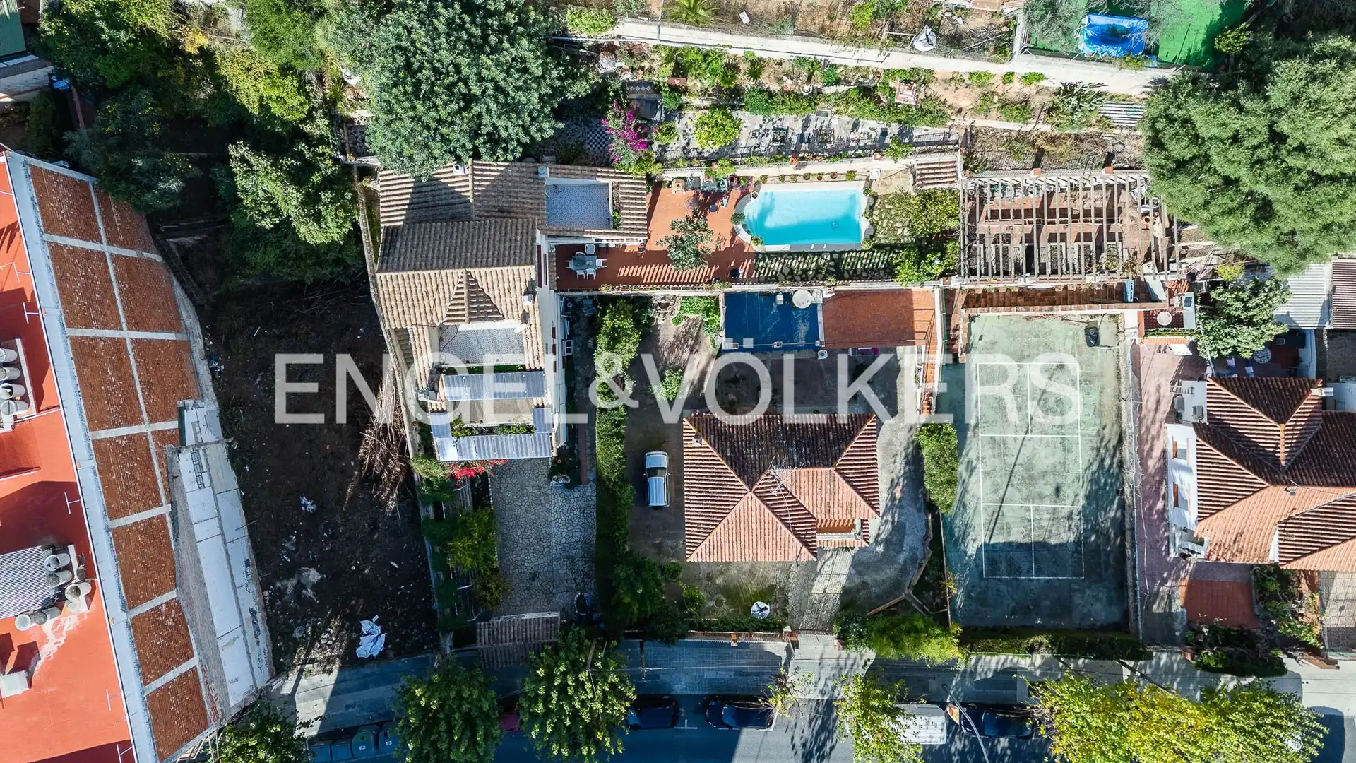Exterior view of Houses for sale in Vallirana, Barcelona