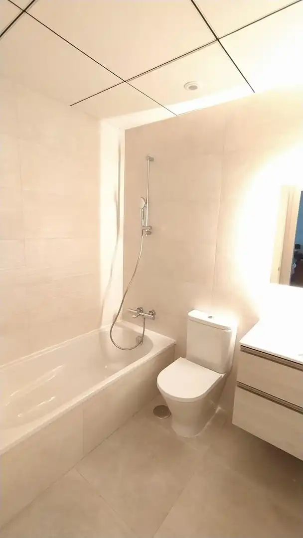 Piso con piscina en venta en Calle MENORCA, imagen 18