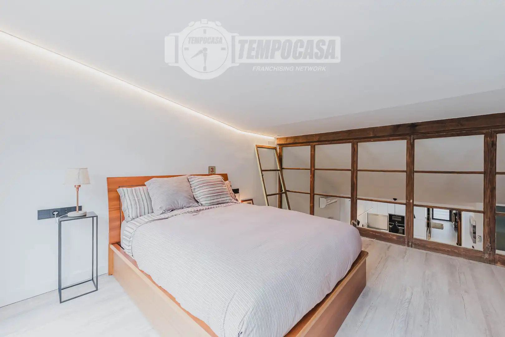 Bedroom of Flat for sale in Barcelona  with Air Conditioner, Heating and Balcony
