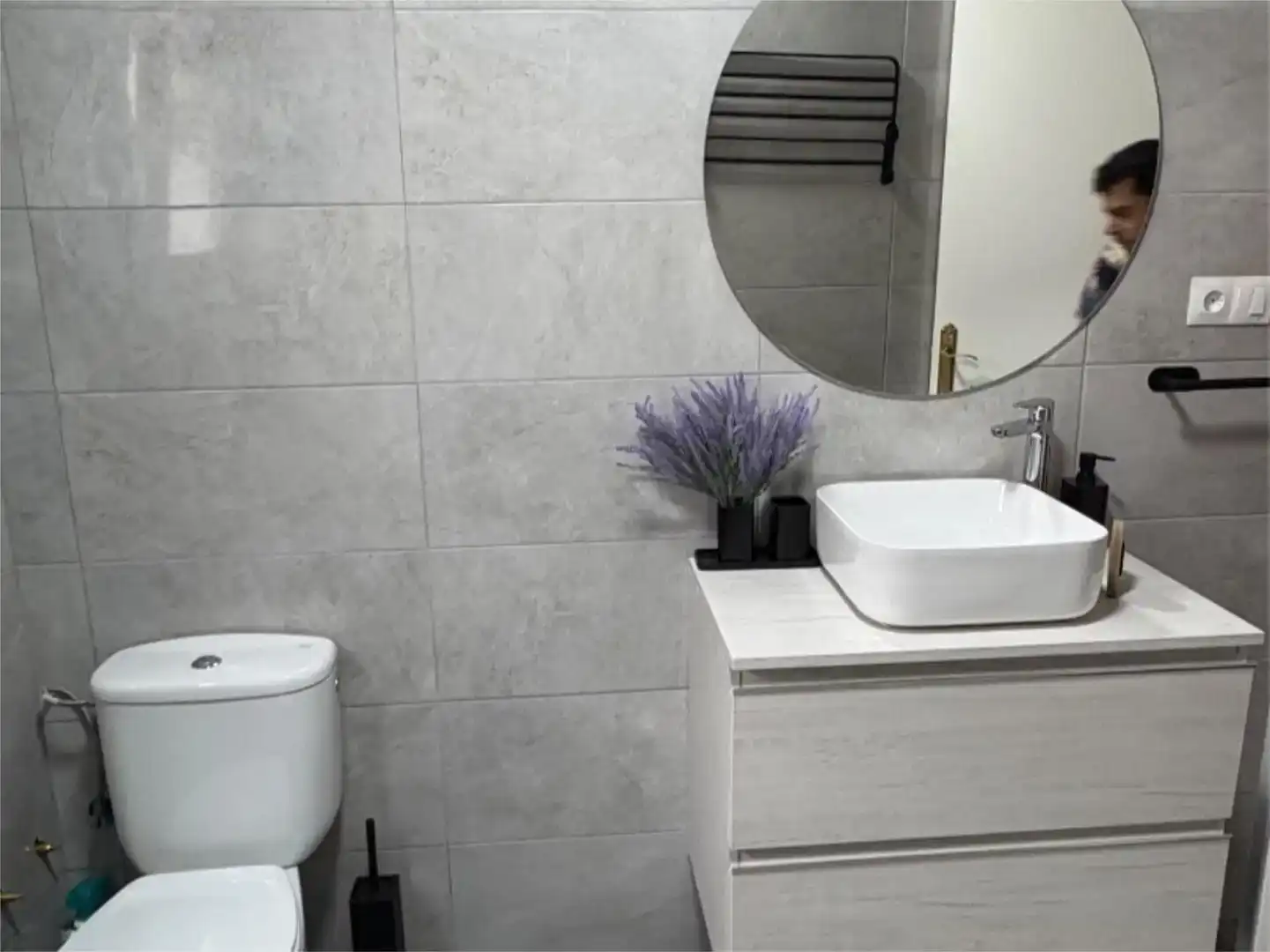 Baño de Finca rústica de alquiler en Cómpeta, Málaga