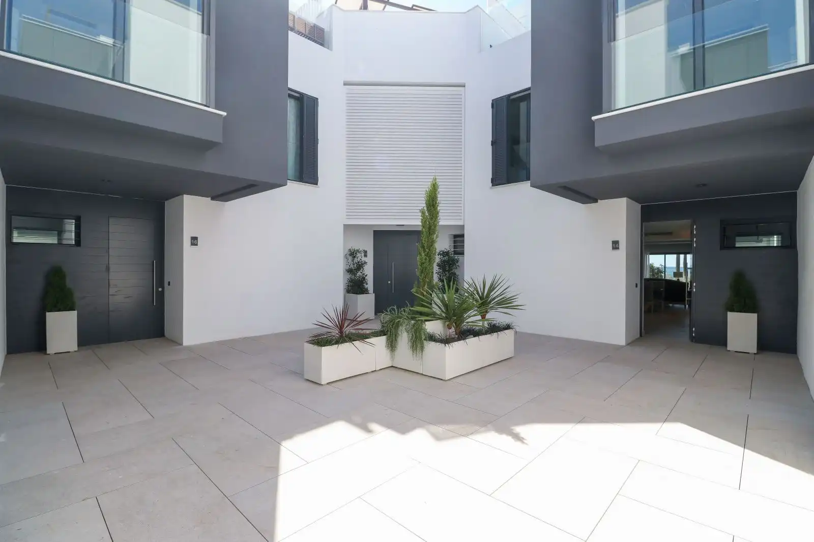 Reihenhaus mit Pool zum Verkauf in Estepona Pueblo, imagen 3