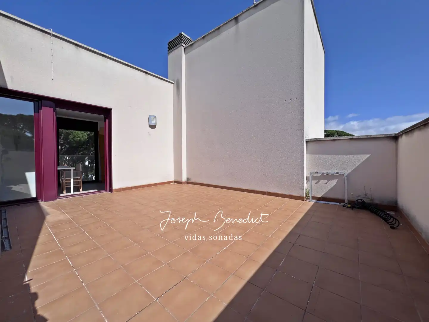 Terrassa de Casa adosada en venda en Castelldefels amb Aire condicionat, Calefacció i Jardí privat