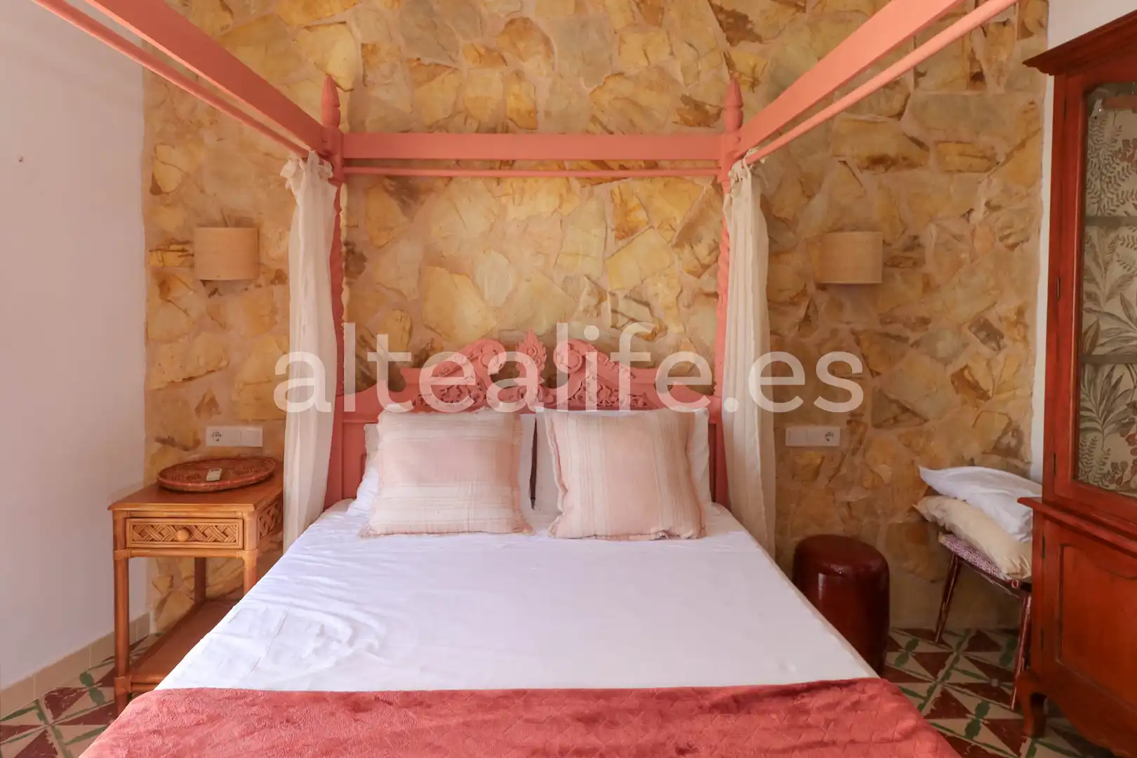 Detached homes for sale in Carrer Salamanca, Altea ciudad