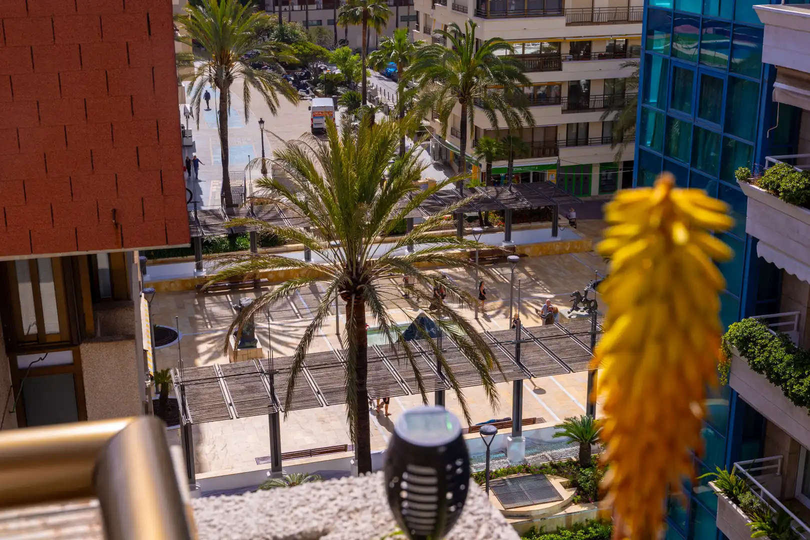 Vista exterior de Ático en venta en Marbella con Aire acondicionado, Calefacción y Terraza
