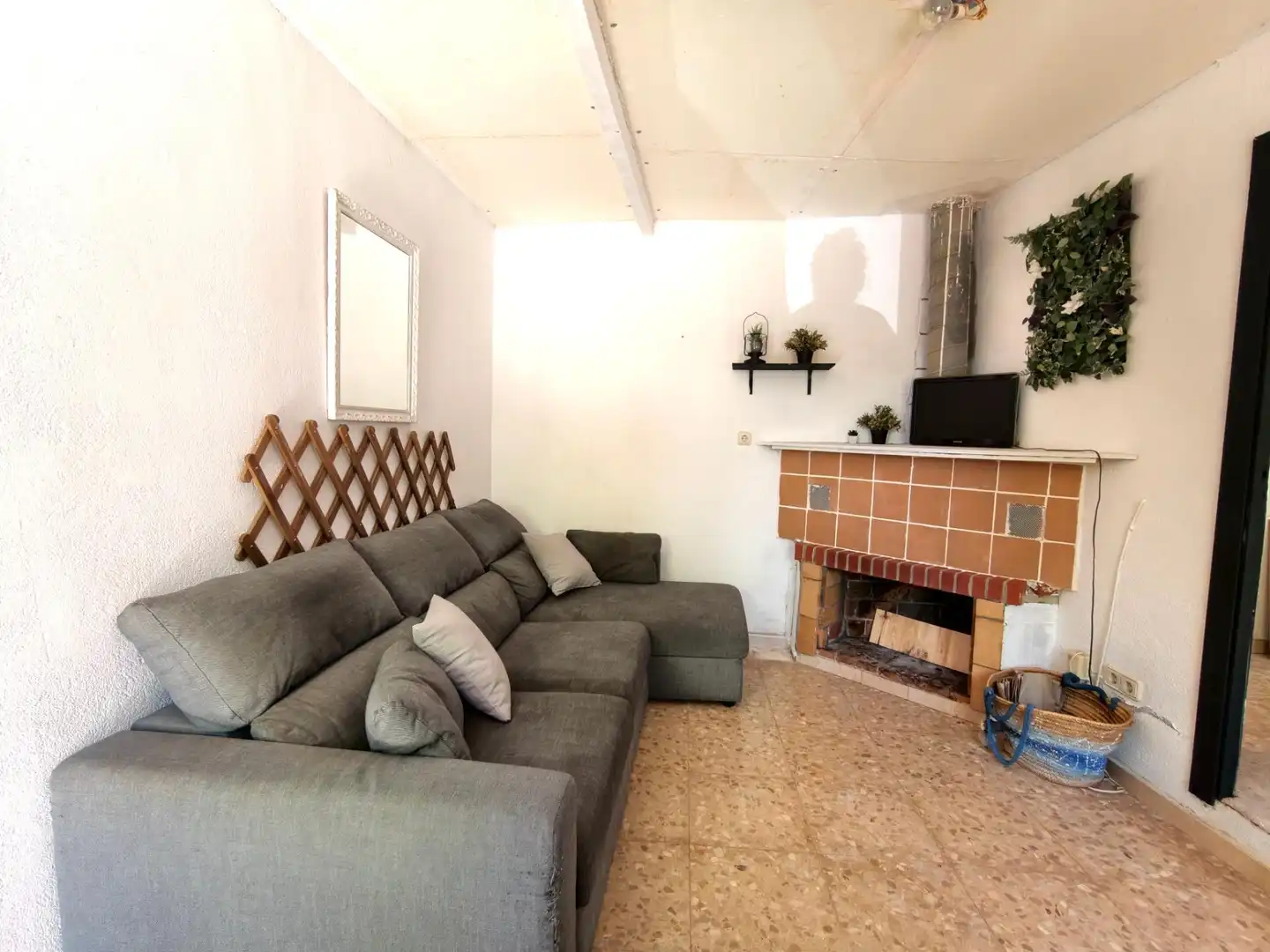 Sala de estar de Casa o chalet en venta en El Montmell con Aire acondicionado, Calefacción y Jardín privado