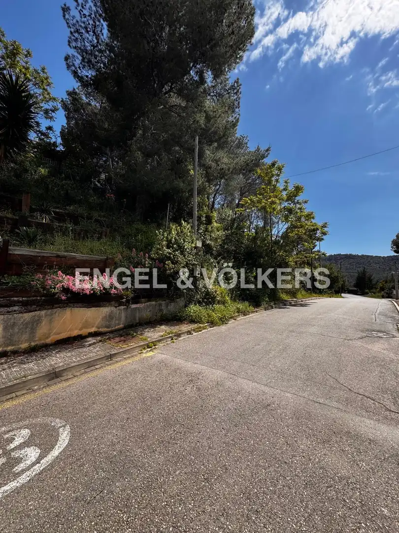 Terreny residencial en venda a Vallirana