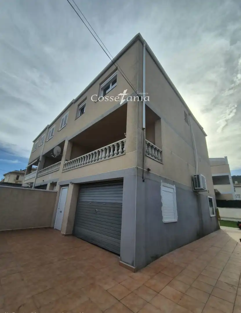 Exterior view of Detached homes for sale in Calafell  with Air Conditioner and Storage room