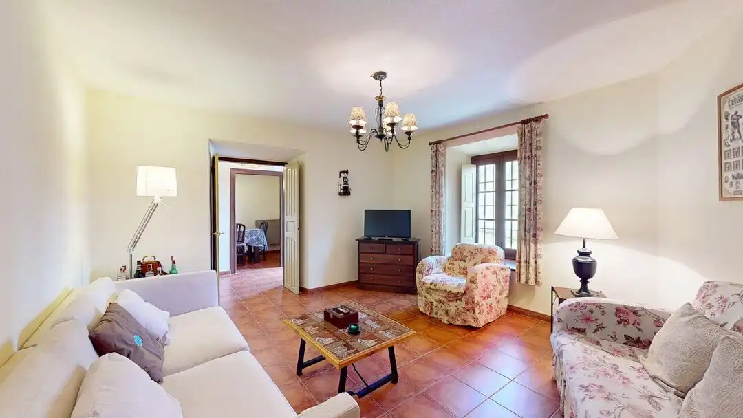 Casa con terraza en venta en Helgueras 74, imagen 3